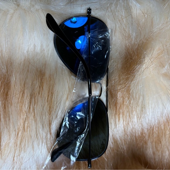 Ray Ban RB3025 Aviator Classic Sunglasses Black OS - Picture 11 of 11